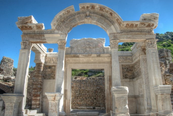 The-Temple-of-Hadrianus-of-Ephesus-Turkey