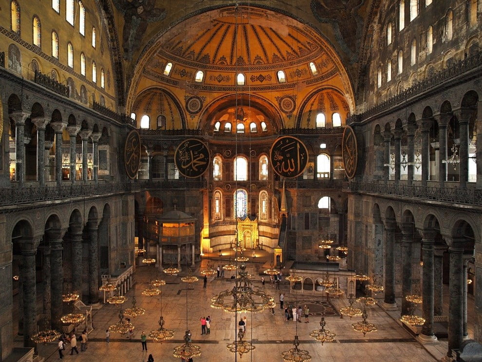 The Beautiful Hagia Sophia Of Istanbul And Why You Should Visit